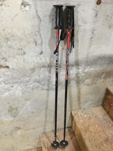 Used 38in (95cm) Scott All Mountain Ski Poles