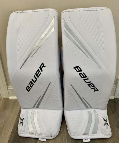 33" Bauer Vapor 2X pro Goalie Leg Pads Sr. Small used maybe 10 times