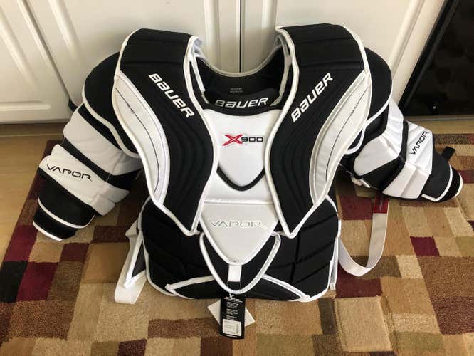 Bauer Vapor X900 Goalie Chest and Arm Protector New with Tags Senior Medium