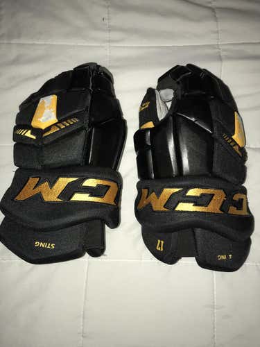 Sarnia Sting CCM HG42 Gloves Size 14