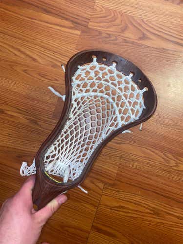 Lightly Used Easton Head - Woodgrain - Strung
