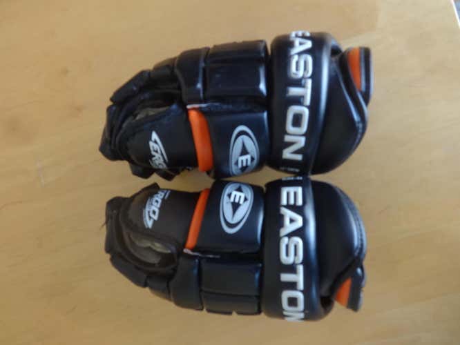 Easton Synergy 500 Gloves 13" Pro Stock