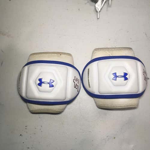 Used Medium Under Armour Elbow Caps