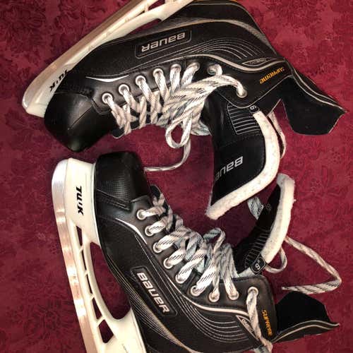 Bauer Supreme Size 9R Hockey Skates (10.5 Shoe)