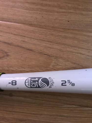 Used USSSA Certified Marucci Alloy CAT 7 Bat (-8) 24 oz 32"