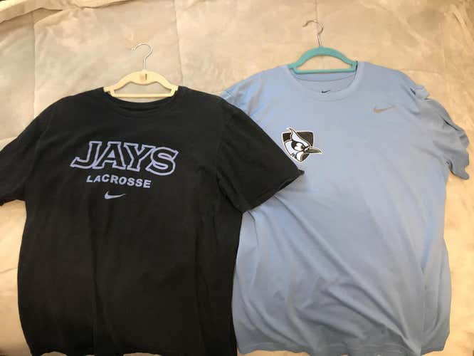 Used Extra Large Nike Shirt