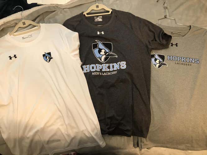 Extra Large Under Armour Shirt