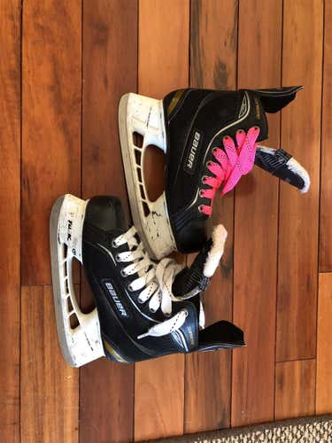 Used Bauer Supreme One20 D&R (Regular)  Size 3 Hockey Skates