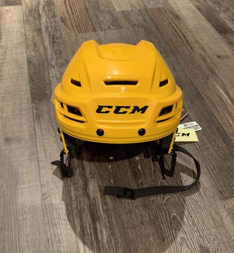 NEW Medium CCM Tacks 310 Helmet