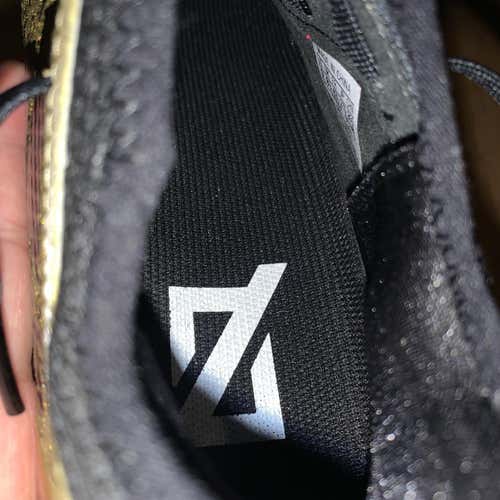 Adult 9.0 (Women's 10) Low Cut