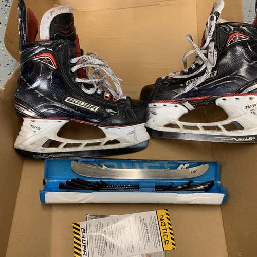 Used Bauer Vapor 1X 2.0 D&R (Regular) Pro Stock Size 6.5 Hockey Skates