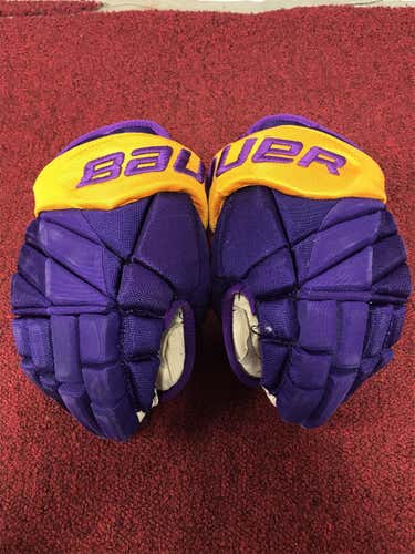 Mankato State Bauer 1x Lite Pro Gloves Size 13