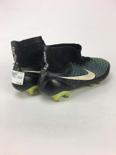 Used Nike Senior 12 Cleat Soccer Outdoor Cleats