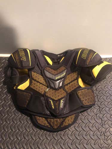 Used Small Bauer Supreme TotalOne MX3  Shoulder Pads
