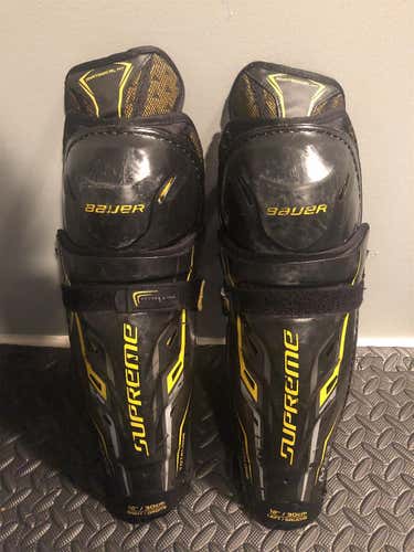 Used Bauer Supreme TotalOne MX3  Shin Pads