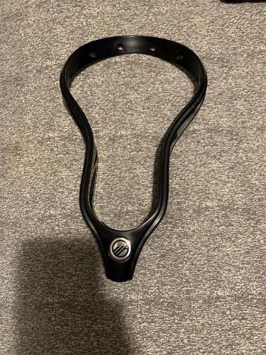 New Attack & Midfield Unstrung Metrik Head