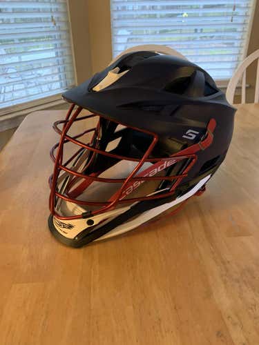 NEVER USED RED WHITE AND BLUE CASCADE S