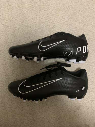 Black New Adult Men's 9.5 (Women's 10.5) Molded Cleats Nike