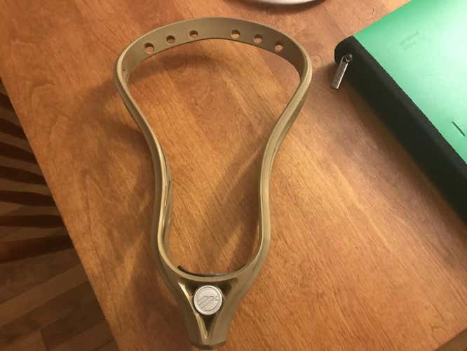 like new Gold Maverik centrik