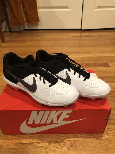 Black Adult Men's New Metal Cleats 9.0 (Women's 10) Nike Alpha Huarache Elite