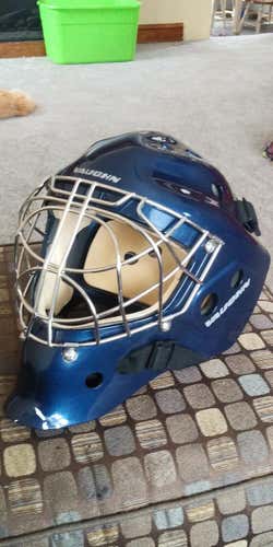 Blue Used Senior Vaughn VM7700 Goalie Mask