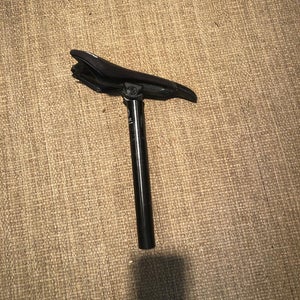 SDG YT seatpost and saddle