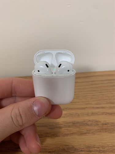 Fully Functioning Apple AirPods
