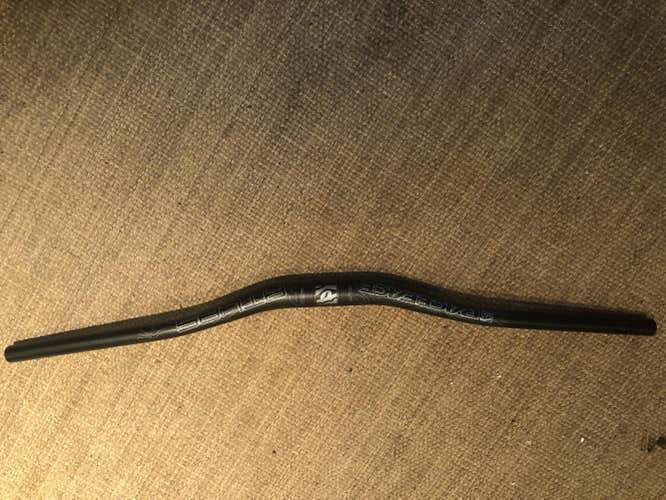 Used Race Face Atlas Handlebars 800mm 35mm