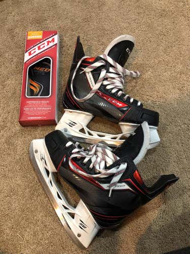 New CCM Pro Stock Size 8 C/A Hockey Skates
