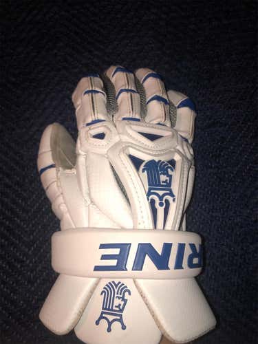 Slightly Used Bring King 5 Gloves