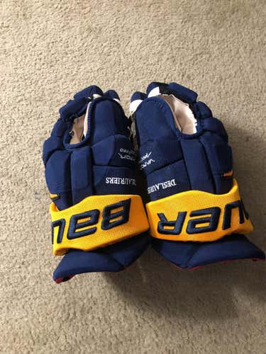 Blue New Bauer Vapor APX2 14" Pro Stock Gloves