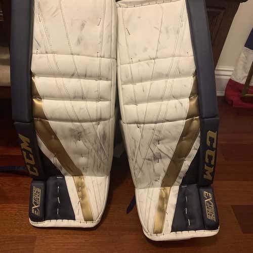 Used 32" +1.5 CCM Regular Extreme Flex III Goalie Full Set