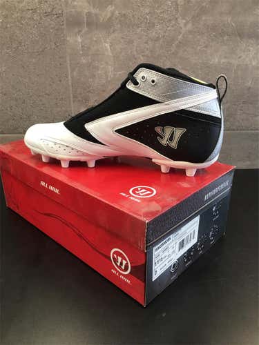 New Warrior Size  11.5  Black Mid Cut Moulded Cleats