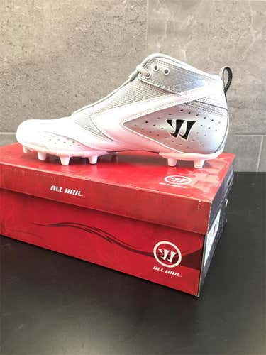 White /Silver Warrior Men's Molded Cleats Mid Cut Size 11.5