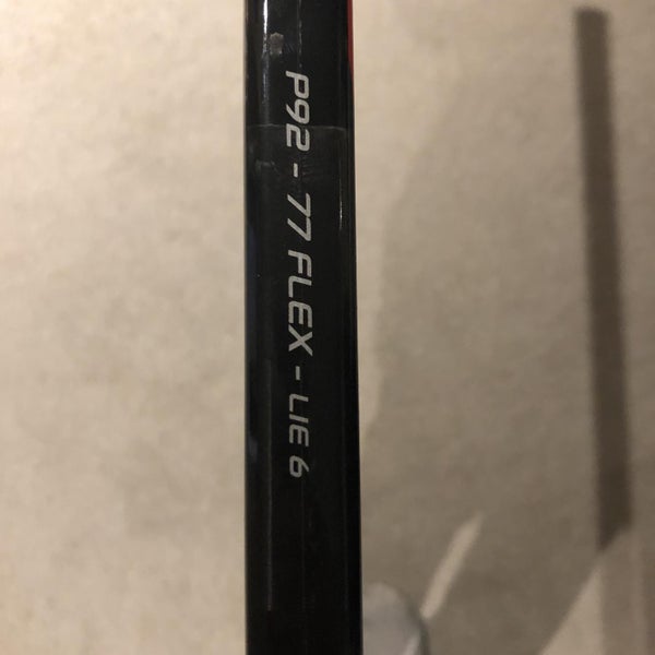 New Right Handed Vapor FlyLite Mid Hockey Stick