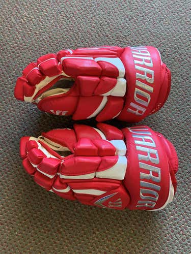 Red New Warrior Mac Daddy 14" Gloves