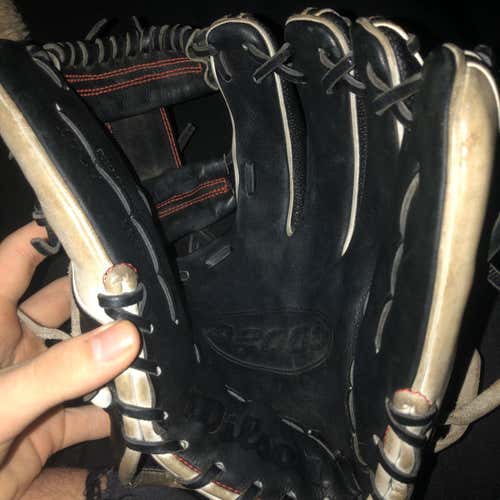Black Used Infield A2000 11.75" Baseball Glove
