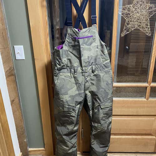 Men's XL Burton GORETEX Bib USED 1 TIME