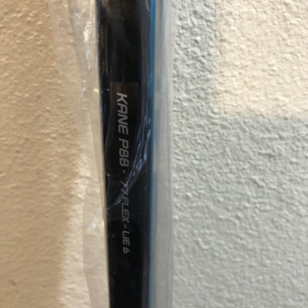 New Right Handed Nexus 2N Pro Hockey Stick