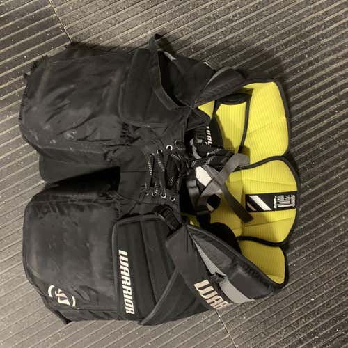 Black Senior Medium Warrior Hockey Goalie Pants