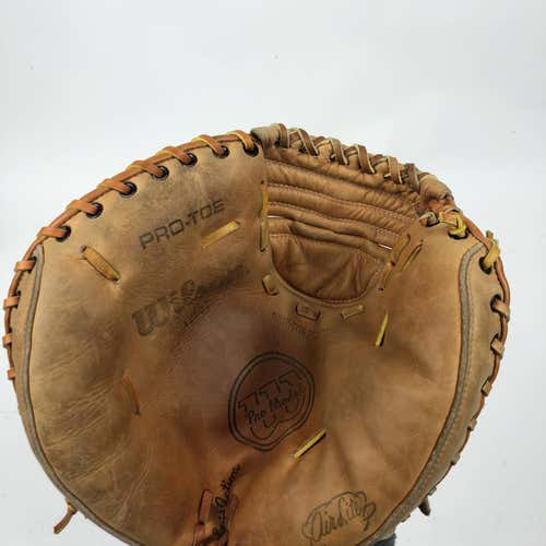 Catcher's Wilson Pro-Toe A2507 12" Baseball Glove