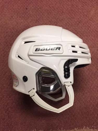 Used Medium Bauer 1500 Helmet