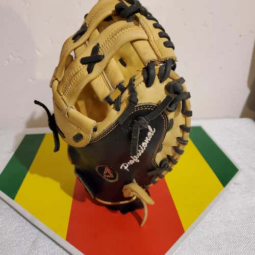 *Make an Offer* HS/Adult All Star Pro Right Handed Catcher's Pro Vela Softball Glove 34"