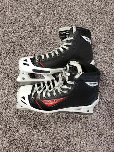 Used Senior CCM RBZ 70 Hockey Goalie Skates D&R (Regular) Size 10
