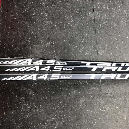 New Right Handed True A4.5 SBP Toe TC2.5 3 Pack Hockey Stick