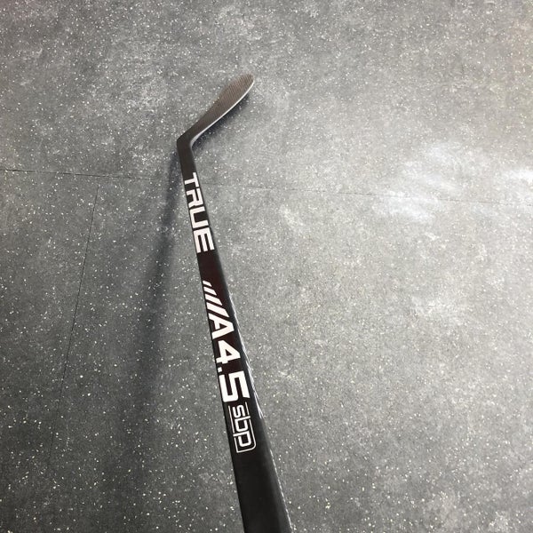 New Right Handed A4.5 SBP Toe TC2.5 Hockey Stick