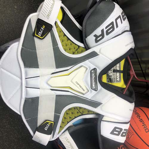 Used Large Bauer S170  Shoulder Pads
