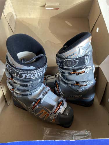 New Unisex Tecnica All Mountain Ski Boots 95-115 Flex