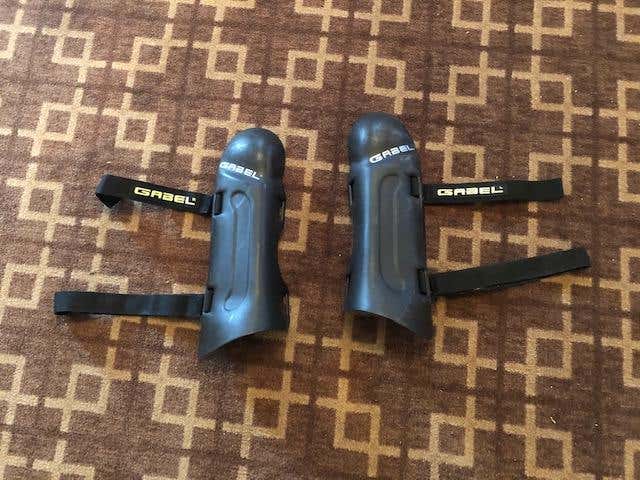 Used Gabel Shin Guards