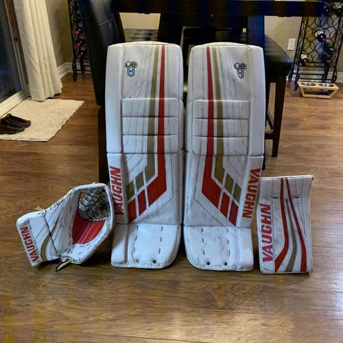 Used 35" Regular Ve8 Pro Carbon Goalie Full Set